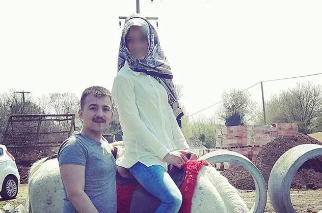 Karısını istemeyen babasını öldürdü