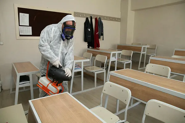 okullar-tatil-mi-meb-son-dakika-ilkokul-ortaokul-lise-tatil-mi-coronadan-dolayi-13-mart-cuma-yarin-okullar-tatil-mi-1584023897096.jpg İlkokul, ortaokul, lise tatil mi? MEB son dakika okul tatil açıklaması! Okullar kaç gün tatil oldu?-1