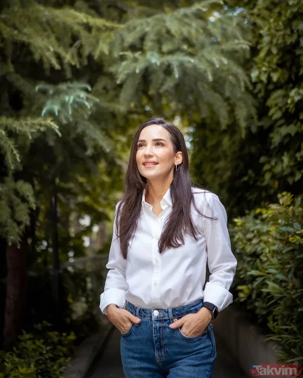 23 yıl sonra ikinci kez anne olan İpek Açar’dan minik oğluyla yepyeni paylaşım! Pencere kenarındaki anne-oğul pozu sosyal medyayı salladı - 4