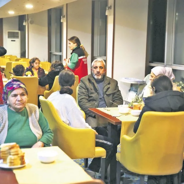 Otellerde 100 bin oda açıldı