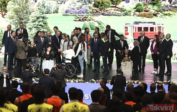 2.280 TL taksitle 608 bin TL'ye ev sahibi olun! A'dan Z'ye TOKİ 250 bin sosyal konut projesi: Başvuru şartları, peşinat bedeli, ikamet şartları neler? - 3