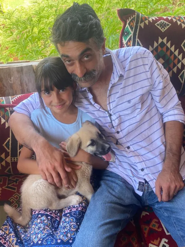 Yalı Çapkını’nın Kazım Ağa’sı Diren Polatoğulları'nın güzeller güzeli eşine hayran bıraktı! Özel hayatını bilen gören beri gelsin! Kızı ve eşi...-8