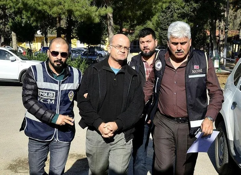 FETÖ'nün 'Emniyet imamı' yakalandı