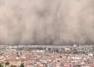 Son dakika: Ankarada kum fırtınası: Polatlıyı devasa toz bulutu kapladı