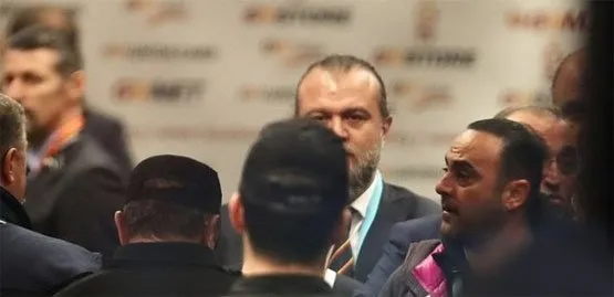 Hasan Şaş'la Arda Turan birbirine girdi-1