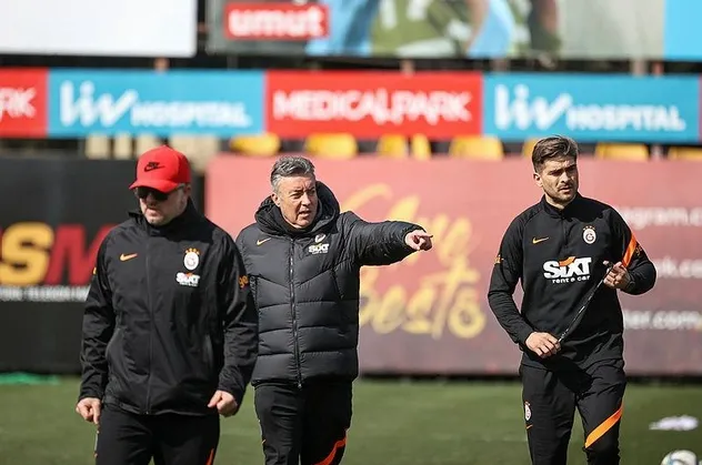Domenec Torrent’in Konyaspor deplasmanına forvet tercihi kimden yana olacak?