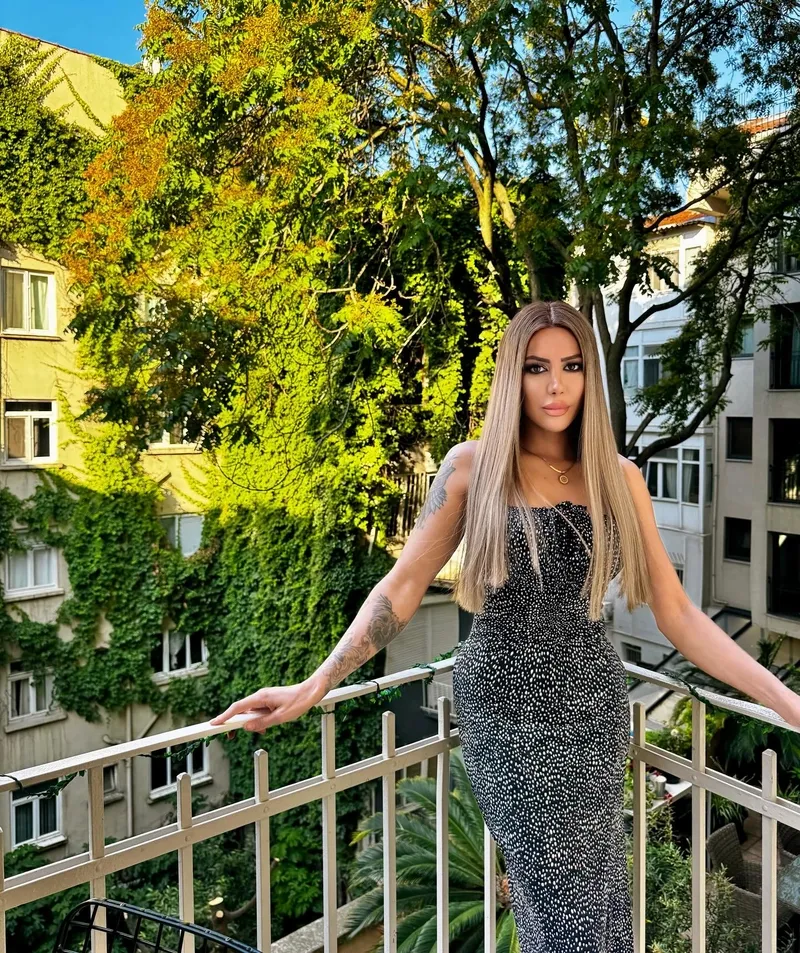 yunus-emrenin-eski-esi-beria-gozenden-aleyna-kalayciogluna-sok-gonderme-1774351644404.jpg "Nasıl bir ah ettiysen..." Yunus Emre Özden ve Aleyna Kalaycıoğlu aynı kaderi paylaştı! Beria’dan sert sözler!-6