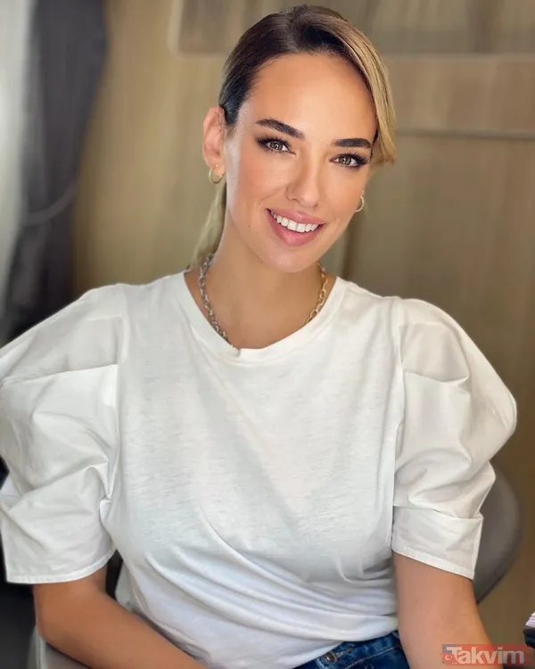 4 ay önce doğum yapmıştı! Seda Bakan’dan siyah bikinili kumsal pozları! Hadise’nin sıkı dostuna bakın sosyal medyaya damga vurdu... - 2