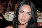 Megan Fox müjdeyi sosyal medya hesabından açıkladı!