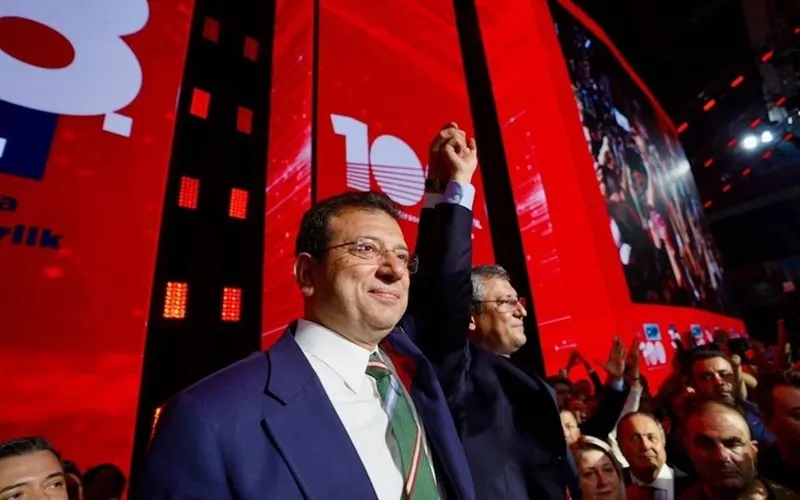 chp-38-kurultaydaki-saibelerden-siyrilamiyor-ankarada-3-ceza-durusmasi-imamogluna-siyasi-yasak-talebi-ozelin-d-1771761413413.jpeg CHP 38. kurultaydaki şaibelerden sıyrılamıyor! Ankara'da 3. ceza duruşması: İmamoğlu'na siyasi yasak talebi | Özel'in dosyası ayrıldı-6