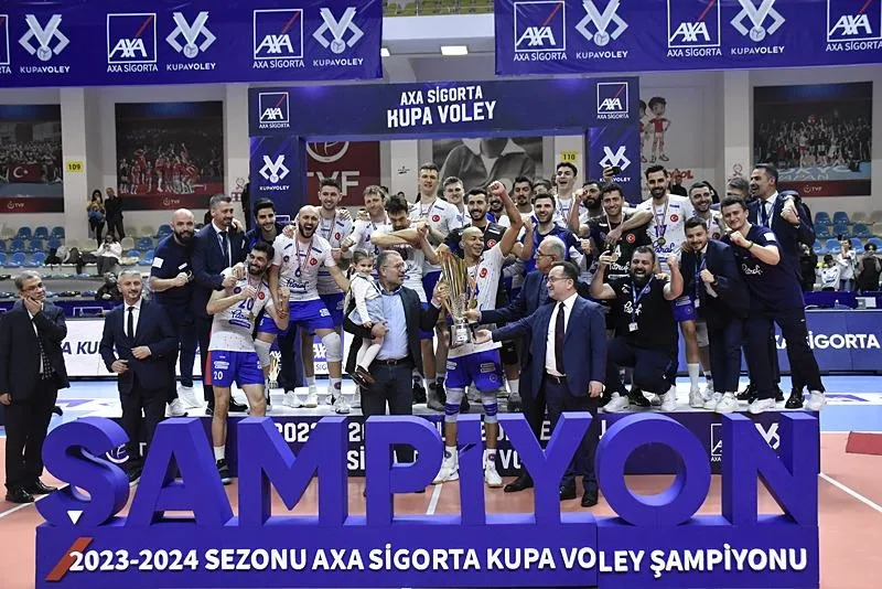 Kupa Voley'in en çok kazananı Halkbank, bir kez daha mutlu sona ulaştı-4