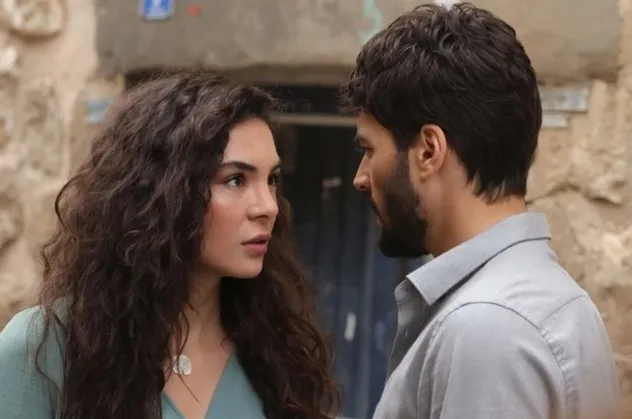 Hercai 10. bölüm izle!