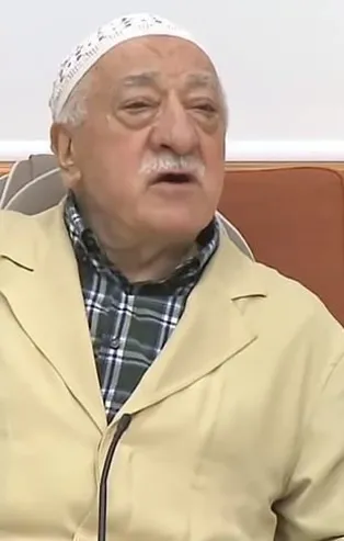 FETÖ elebaşı Fetullah Gülen'in kuzeni Ferdane Nur Avcı'ya hapis şoku