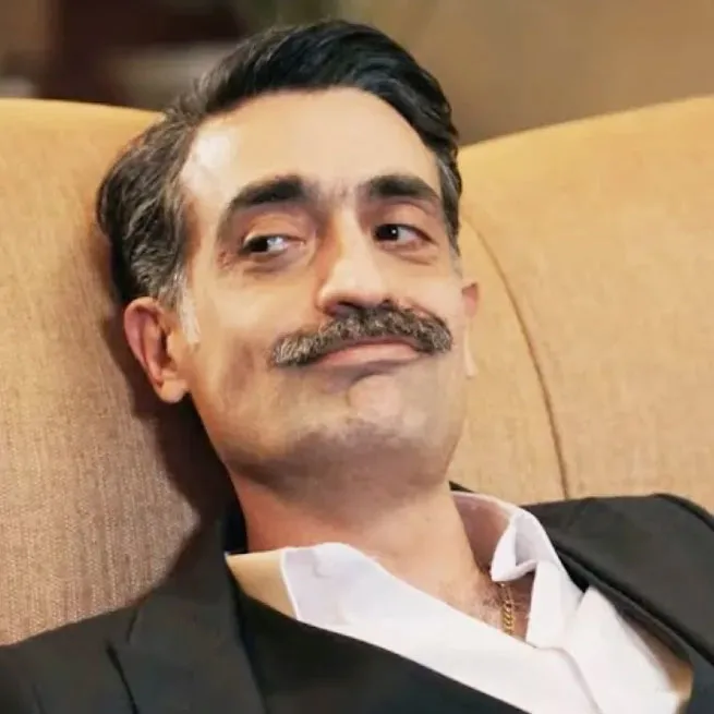 yali-capkininin-kazim-agasi-diren-polatogullarinin-sir-gibi-sakladigi-kizina-bakin-afra-saracoglu-ile-pozuna-b-1724229442140.jpg Yalı Çapkını’nın Kazım Ağa’sı Diren Polatoğulları’nın sır gibi sakladığı kızına bakın! Afra Saraçoğlu ile pozuna beğeni yağdı-7