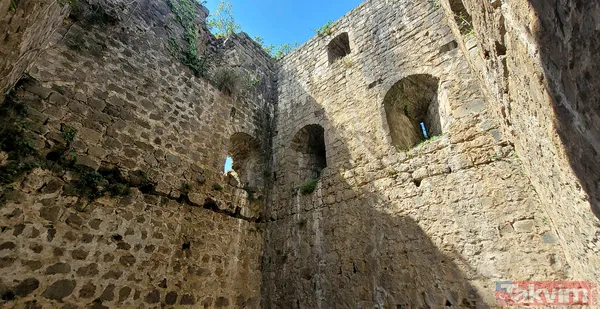 Trabzon'da 13. yüzyıldan kalma Akçakale Kalesi'nin kalıntıları deniz dibinden çıkarılıyor - 11