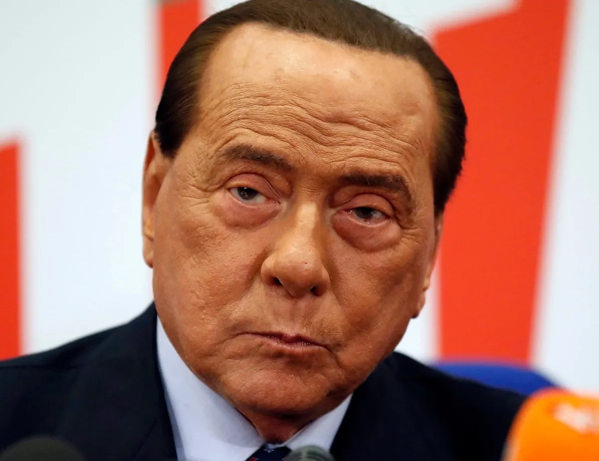 İtalya’nın eski başbakanı koronavirüse yakalandı