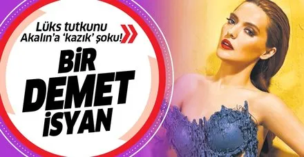 Demet Akalın İstanbul'da 'kazık şoku' yaşadı