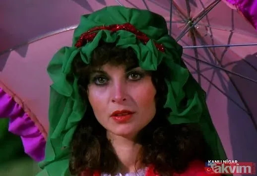 Gülen Gözler'in kıvırcık Hasret'ine yıllar hiç acımadı! Yeşilçam efsanesi Gülen Gözler'in yıldızı Lale Ilgaz'ın bir de son haline bakın - 14