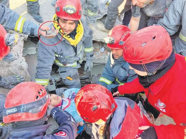 1676067103704.jpeg 99 saat sonra enkazdan çıkan Ayfer’in ilk isteği duygulandırdı! Zeynep Bastık'tan paylaşım geldi-5