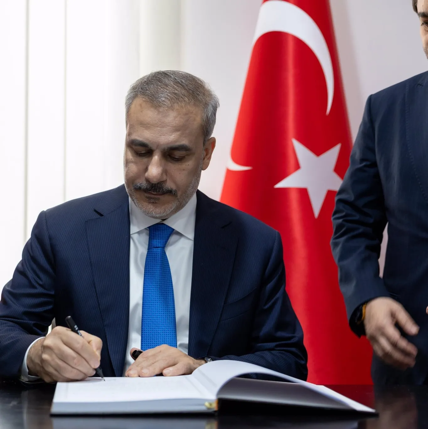 Bakan Fidan başkonsolosluk açtı