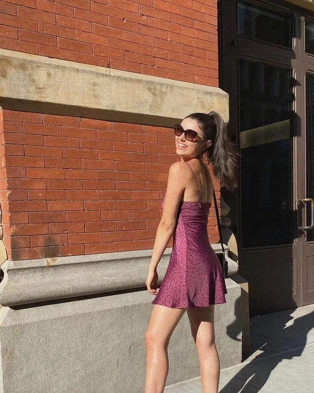 ABD'deki 3.8 milyon dolarlık hırsızlıktan Türk kadın çıktı! Akasya Yaşaroğlu'nun görevi internetten satış-6