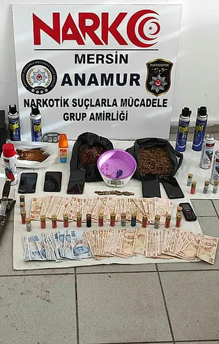 Mersin'de uyuşturucu operasyonu:10 gözaltı