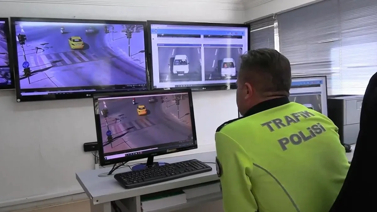 Bayram tatilinin ilk 3 gününde bin 838 trafik kazası meydana geldi: 19 kişi hayatını kaybetti