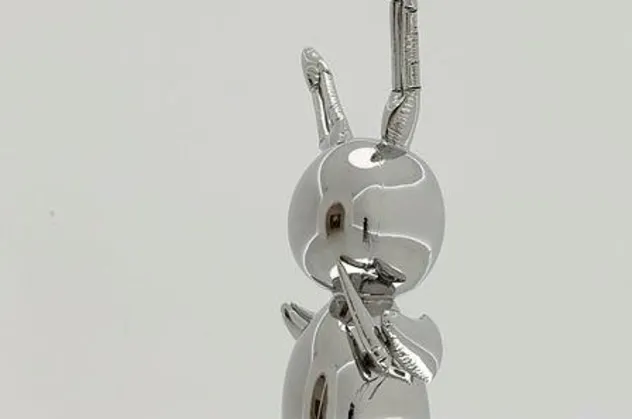 ABD'li heykeltraş Jeff Koons'un ''Tavşan'' heykeli rekor fiyata satıldı