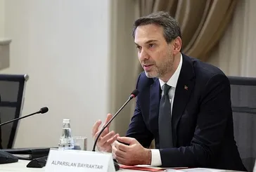 Bakan Bayraktar duyurdu: Iğdır-Nahçıvan Doğalgaz Boru Hattı'nda çalışmalar yoğun bir şekilde devam ediyor