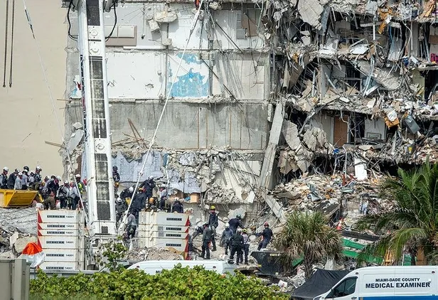 ABD Florida'da çöken binada can kaybı 12'ye yükseldi! 149 kişiye arama-kurtarma çalışmaları devam ediyor-6