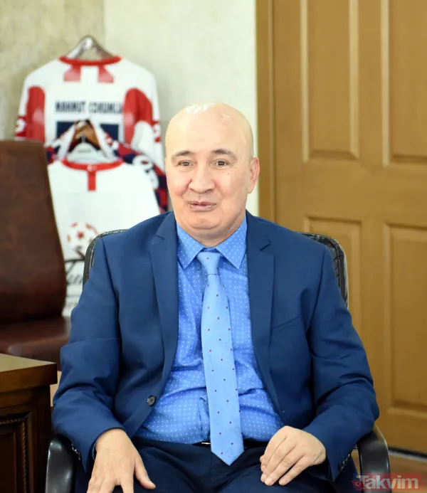 15 Temmuz gazisi dönemin TEM Daire Başkanı Turgut Aslan: "Devletimin emrindeyim, ancak ve ancak Allah'ın dediği olur" - 9