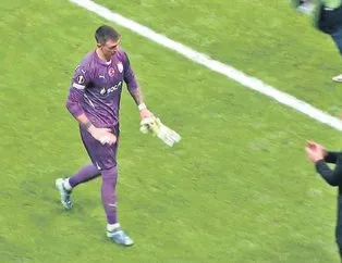 Muslera’dan Bitti işareti