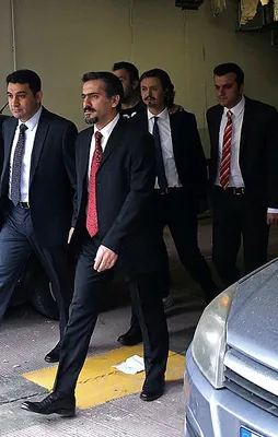 FETÖ'cülerin nasıl korunduğunu Yunan basını yazdı