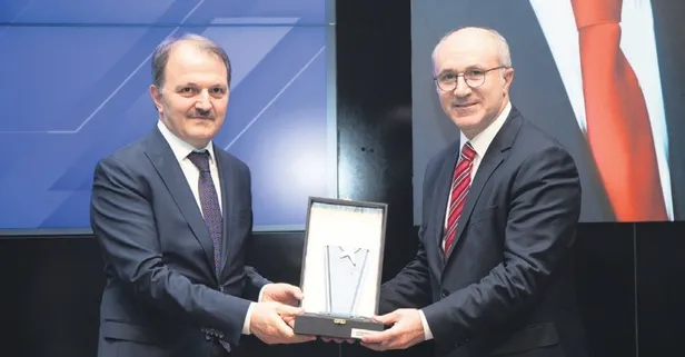 SGK'dan özel ödül: Turkuvaz Medya haberleşme ve yayıncılık alanında en çok istihdam sağlayan kuruluş