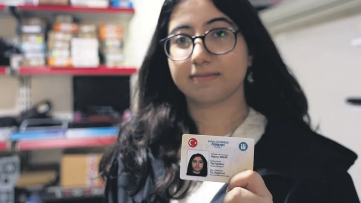 Yağmur Ormak 4 yaşında dile getirdiği doktorluk hayalini gerçeğe dönüştürdü