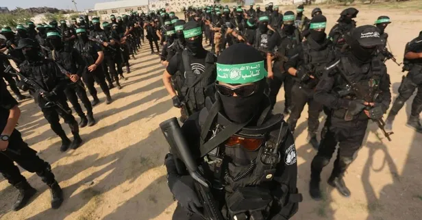 Hamas, soykırımcı İsrail'in komuta merkezini bombaladı! Çok sayıda katil öldü