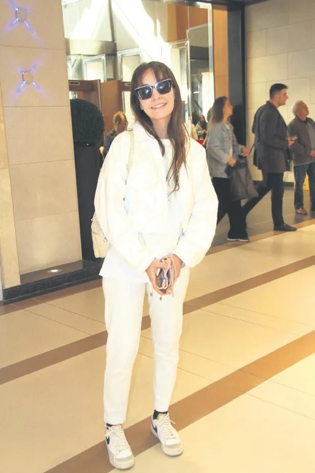 ekranlarin-ve-sosyal-medyanin-lideri-destan-yeni-bolumuyle-bu-aksam-atvde-1652121925600.jpeg Ekranların ve sosyal medyanın lideri Destan yeni bölümüyle bu akşam ATV'de-6