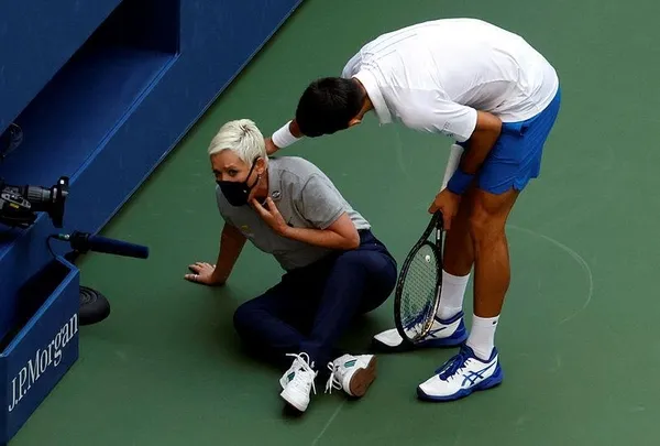 ABD Açık'ta Novak Djokovic diskalifiye edildi-4