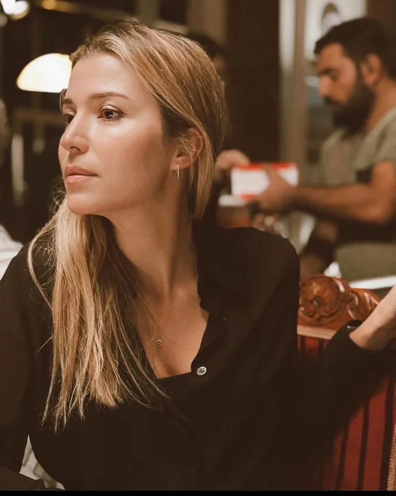 inci-tanelerinde-sah-mat-edecek-ayrilik-azem-icin-yolun-sonu-geldi-veda-girdabi-1713868881934.jpg Azem için yolun sonu geldi! İnci Taneleri'nde şah mat edecek ayrılık; Veda girdabı...-2