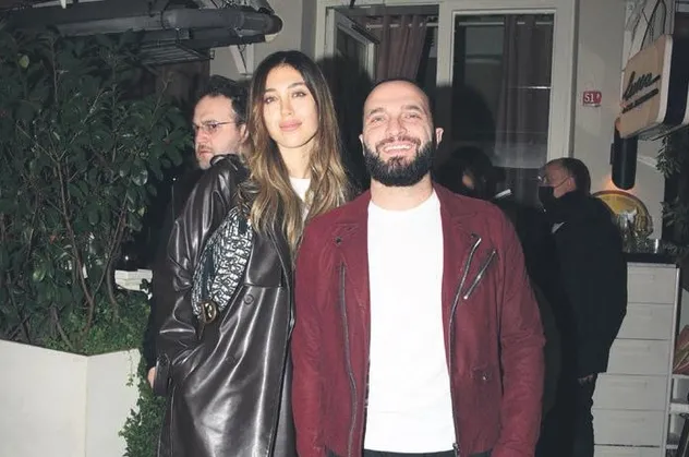 Hayranıyla mahkemelik olan Berkay Ateş püskürdü!  “Hem aileme küfür ettiler hem utanmadan para istiyorlar”