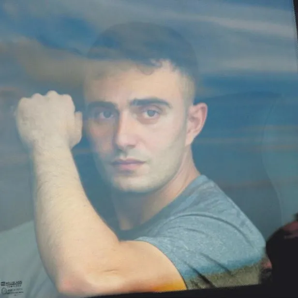 Üsteğmen kardeşe son veda