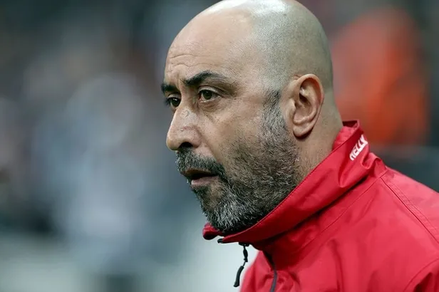 uefa-avrupa-liginde-temsilcilerimiz-boy-gosterecek-1665014031128.jpeg UEFA Avrupa Ligi’nde temsilcilerimiz boy gösterecek!-4