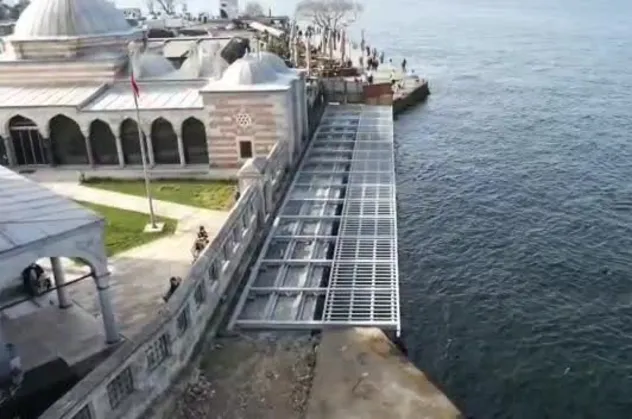 İBB'den İstanbul'un en güzel yapılarından Kuşkonmaz Camii'nde skandal çalışma