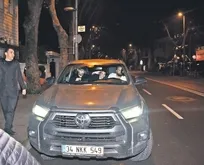 Burcu Özberk panik yaptı! İki beyefendiyle görülünce akla Yeni bir aşk mı? sorusu geldi!