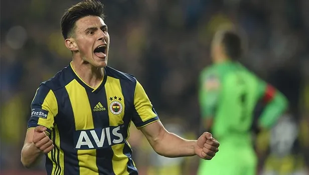 Eljif Elmas Napoli Ye Satildi Iste Bonservis Bedeli Takvim