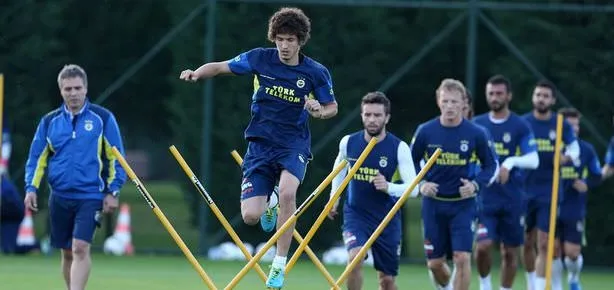 F.Bahçe’nin kadrosu belli oldu