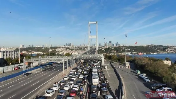 Atatürk'ün ebediyete intikalinin 85. yılı! Saygı ve özlemle tüm yurtta anıldı... CHP Taksim'e çelenk götürmeyi unuttu - 27