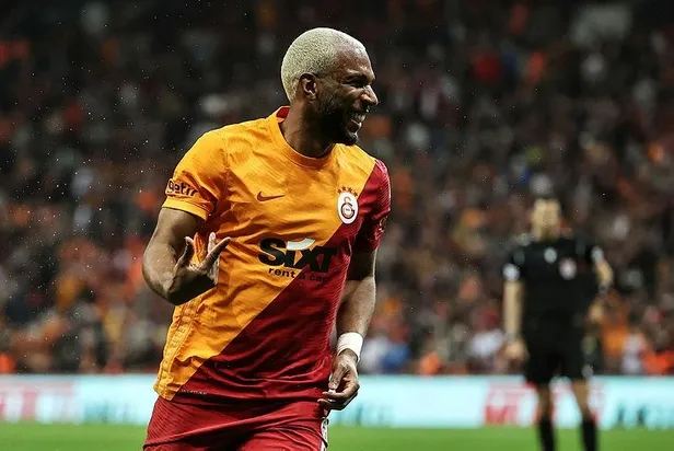 ryan-babelden-galatasaraya-agir-gonderme-galatasarayin-vizyonu-yok-1664230473259.jpeg Ryan Babel’den Galatasaray’a ağır gönderme: Galatasaray’ın vizyonu yok-4