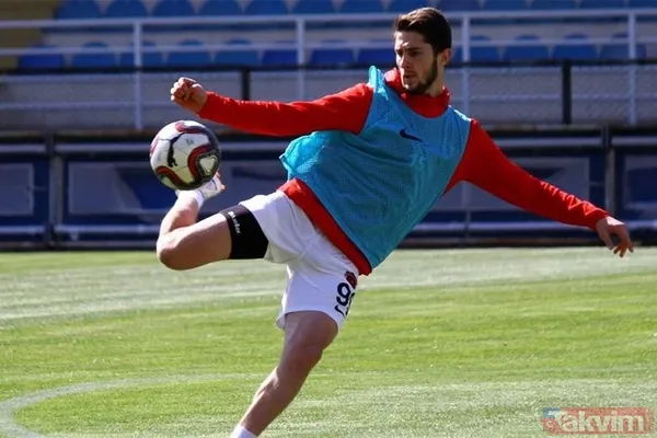 Comolli Fenerbahçe'den İsmail Yüksek'e talip oldu! - 8