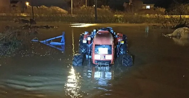 Çanakkale’de etkili olan yağış sele neden oldu! Kepez Deresi taştı, Lapseki’de yollar suyla doldu! Motosiklet ve motokuryelere fırtına yasağı